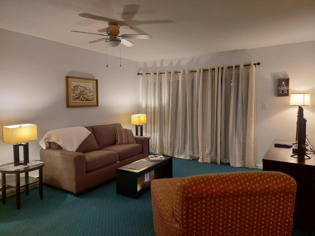 Richter Pass Beach Resort Osoyoos Extérieur photo
