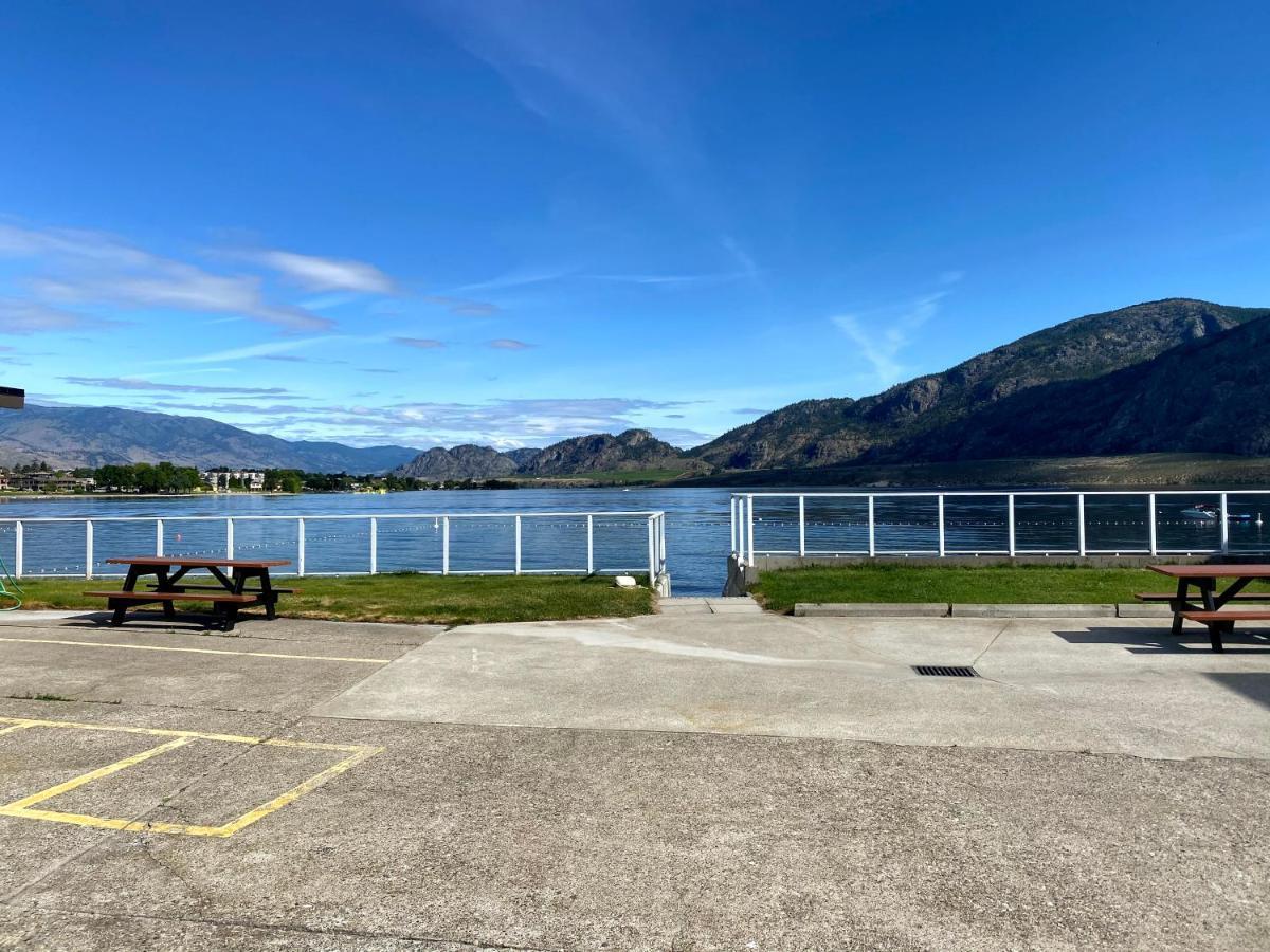 Richter Pass Beach Resort Osoyoos Extérieur photo