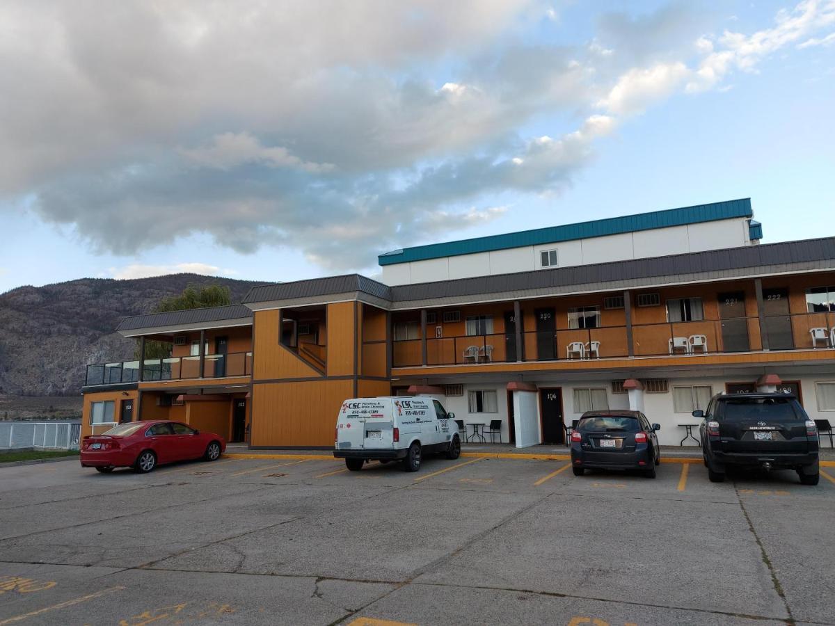 Richter Pass Beach Resort Osoyoos Extérieur photo