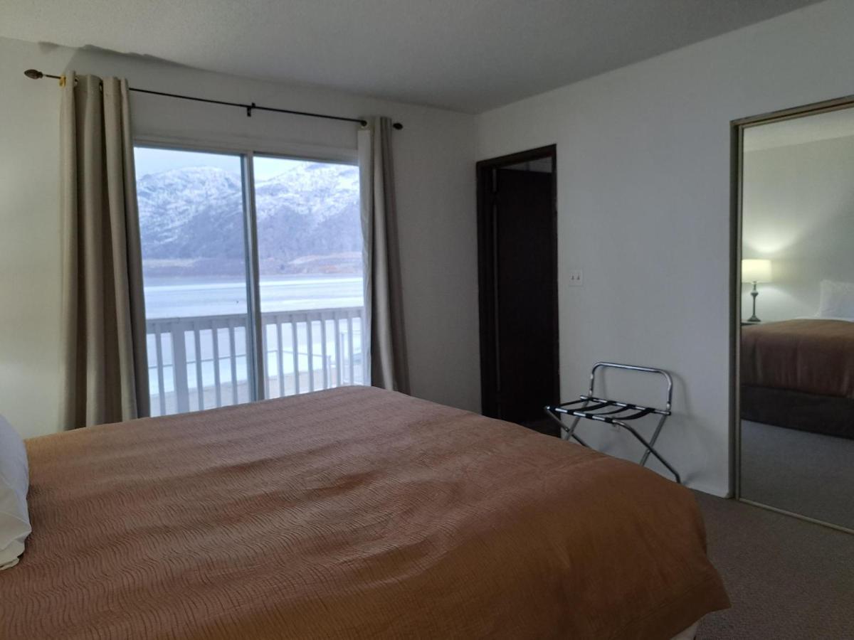 Richter Pass Beach Resort Osoyoos Extérieur photo